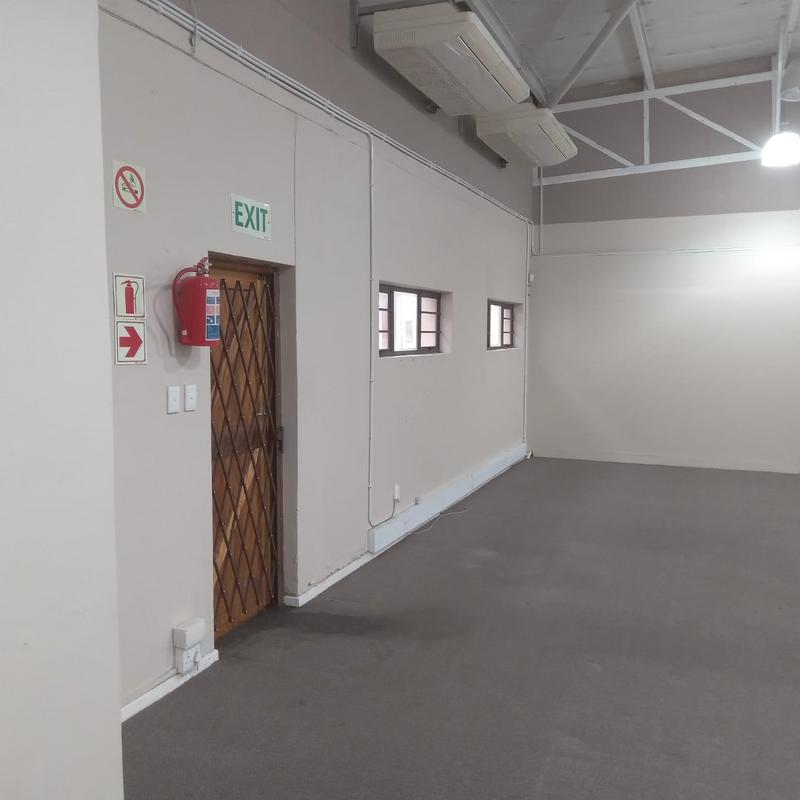 To Let commercial Property for Rent in Beacon Bay Eastern Cape